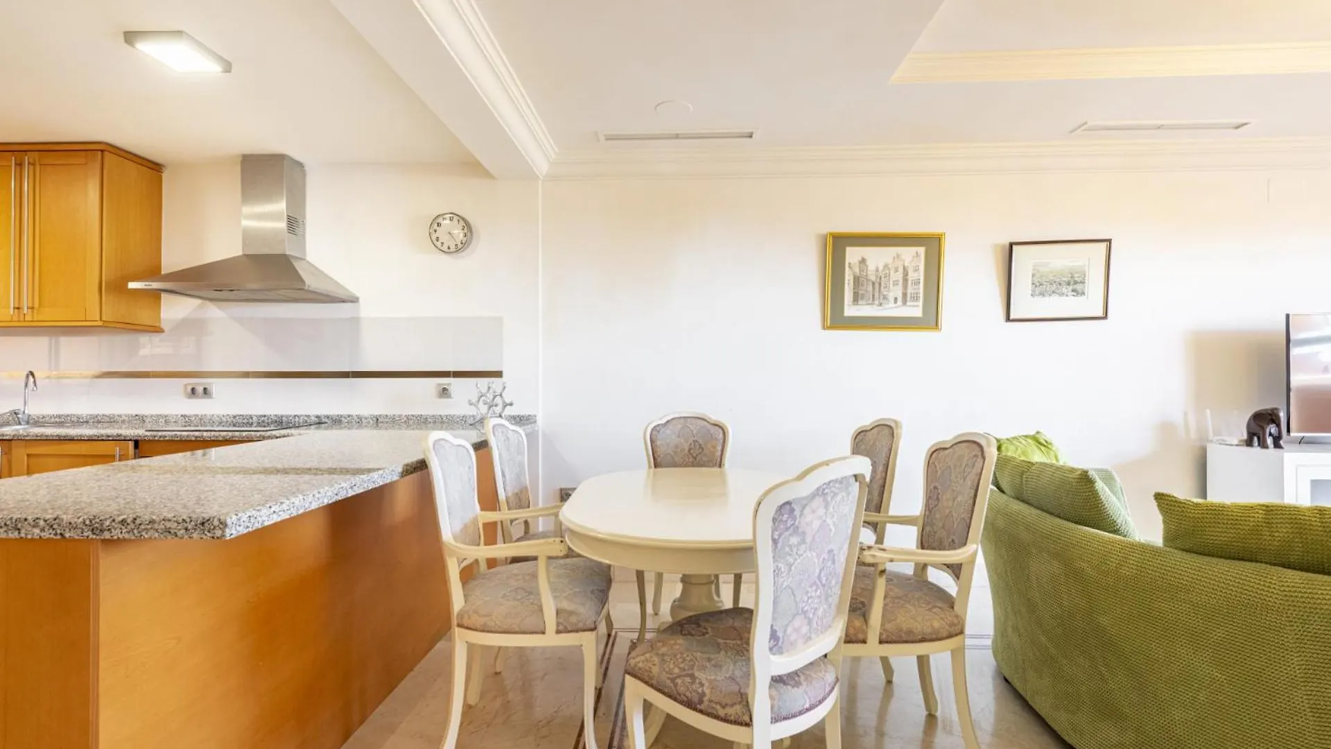 Apartment Mayfair Property Marbella Spain